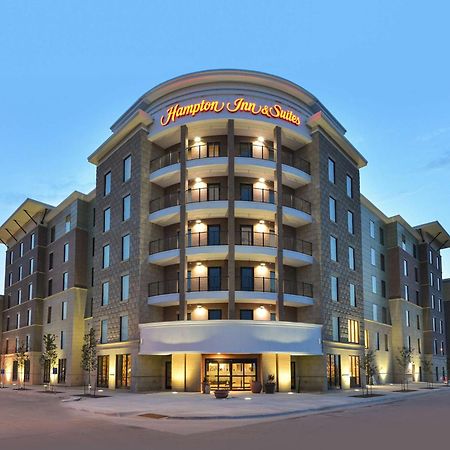Hampton Inn & Suites Des Moines Downtown Екстер'єр фото