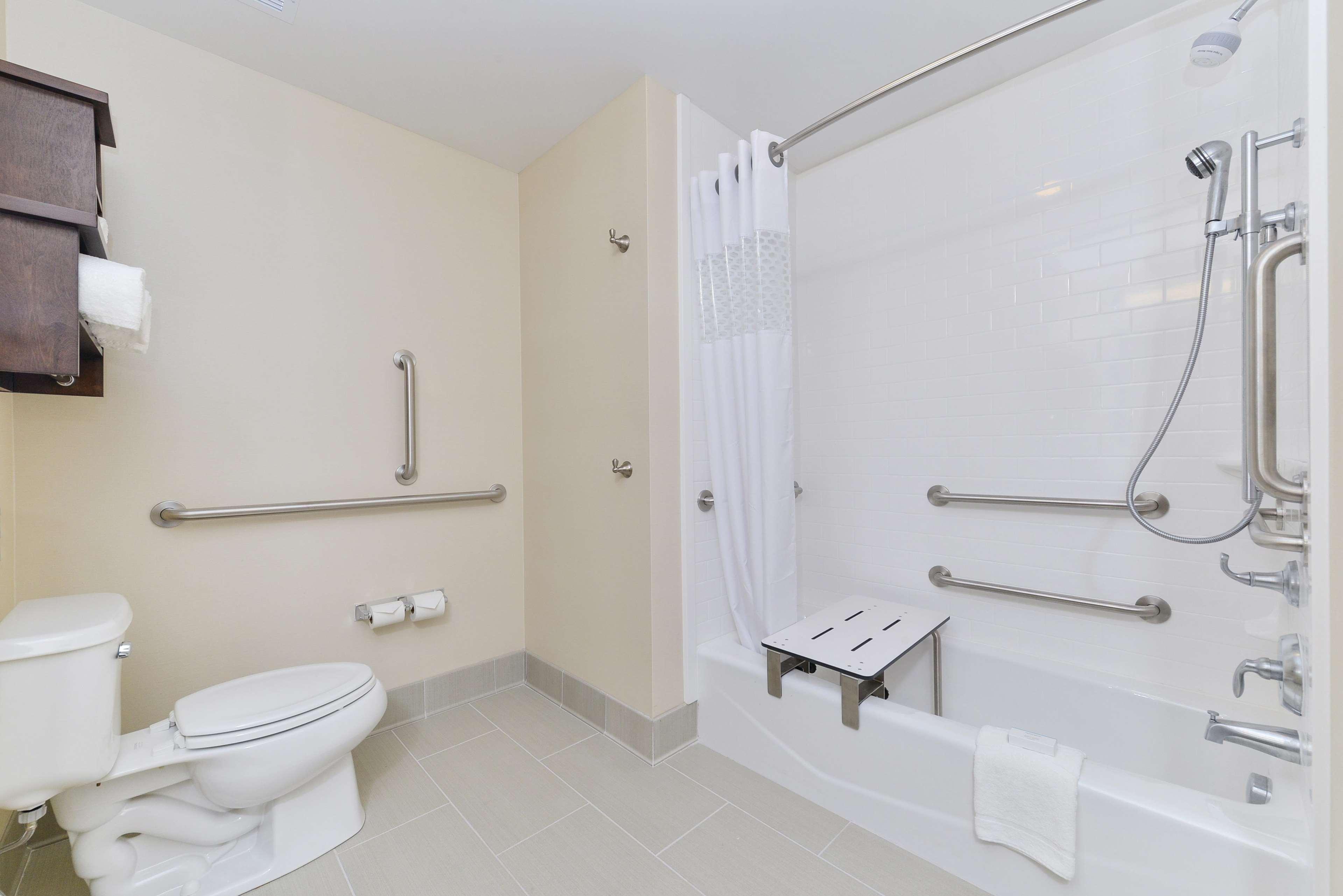 Hampton Inn & Suites Des Moines Downtown Екстер'єр фото