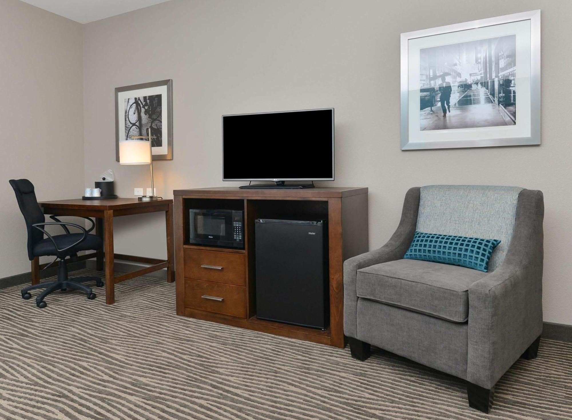 Hampton Inn & Suites Des Moines Downtown Екстер'єр фото